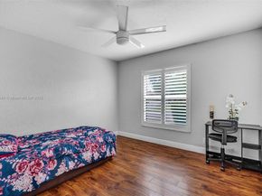 1708 NW 126th Dr, Coral Springs FL 33071