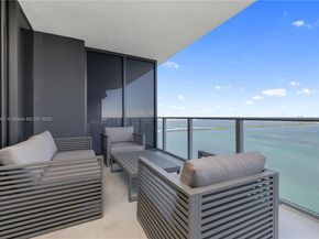 700 NE 24th St 4002, Miami FL 33137
