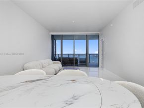 700 NE 24th St 4002, Miami FL 33137