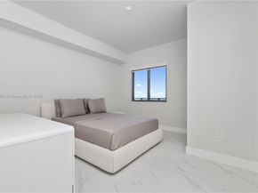 700 NE 24th St 4002, Miami FL 33137