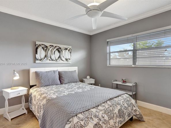 4806 NW 36th St 605, Lauderdale Lakes FL 33319