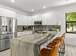 8877 W 35th Ave, Hialeah FL 33018