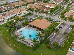 8877 W 35th Ave, Hialeah FL 33018