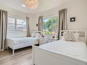 3830 NE 22nd Ter, Lighthouse Point FL 33064