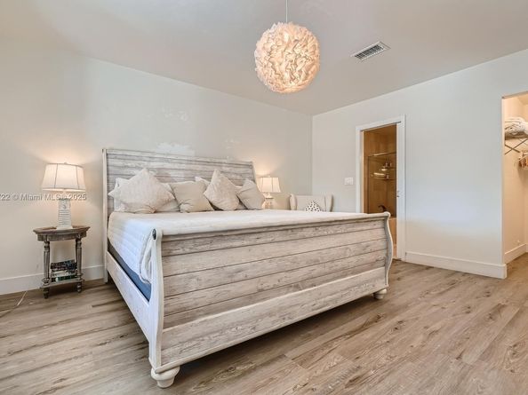 3830 NE 22nd Ter, Lighthouse Point FL 33064