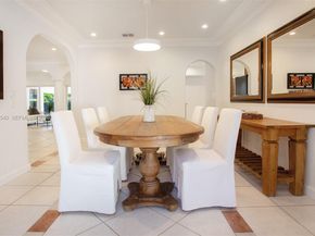 100 SW 26th Rd, Miami FL 33129