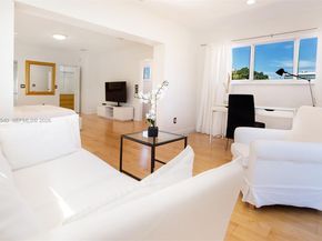 100 SW 26th Rd, Miami FL 33129