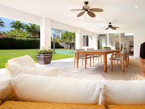 100 SW 26th Rd, Miami FL 33129