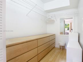 100 SW 26th Rd, Miami FL 33129