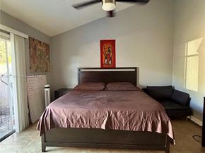 7171 Tam OShanter Blvd, North Lauderdale FL 33068