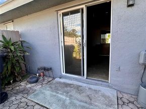 7171 Tam OShanter Blvd, North Lauderdale FL 33068