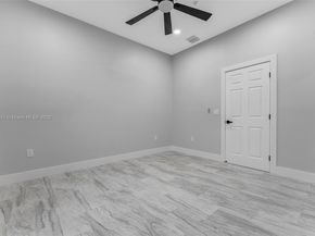 1962 NW 107th St, Miami FL 33167