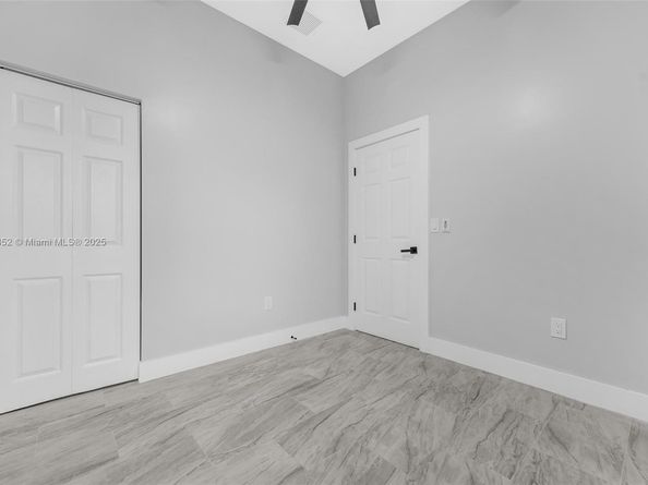 1962 NW 107th St, Miami FL 33167