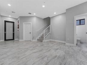 1962 NW 107th St, Miami FL 33167