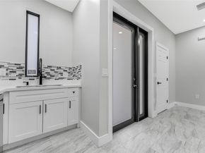 1962 NW 107th St, Miami FL 33167