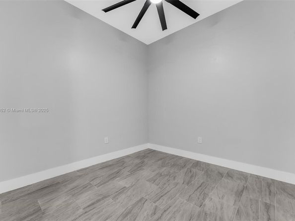 1962 NW 107th St, Miami FL 33167