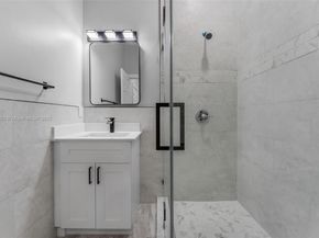 1962 NW 107th St, Miami FL 33167