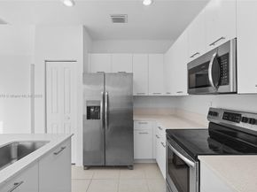 12428 NW 23rd Ct, Miami FL 33167
