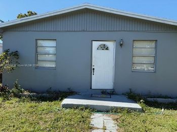 3700 SW 56TH Ave