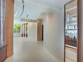 4391 Collins Ave 412, Miami Beach FL 33140