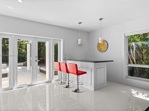 5055 N Bay Rd, Miami Beach FL 33140