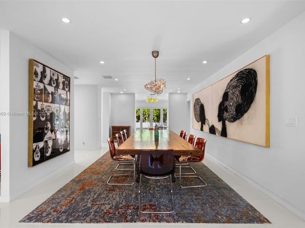 5055 N Bay Rd, Miami Beach FL 33140