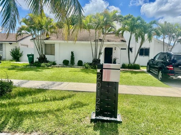 20125 SW 124th Ave, Miami FL 33177