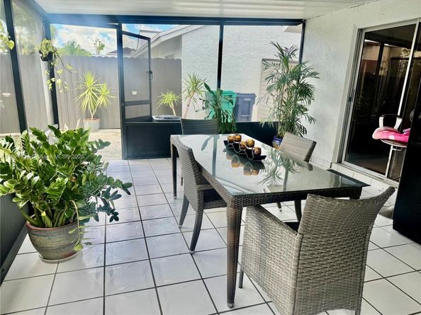 20125 SW 124th Ave, Miami FL 33177