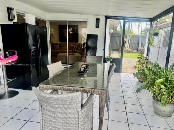 20125 SW 124th Ave, Miami FL 33177