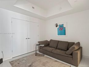 851 NE 1st Ave 3707, Miami FL 33132