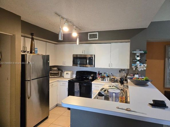 4848 N State Road 7 4303, Coconut Creek FL 33073