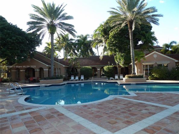 4848 N State Road 7 4303, Coconut Creek FL 33073