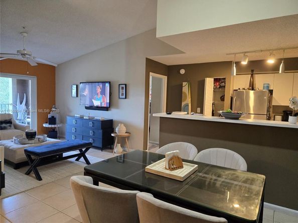 4848 N State Road 7 4303, Coconut Creek FL 33073