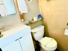 335 Ocean Dr 335, Miami Beach FL 33139