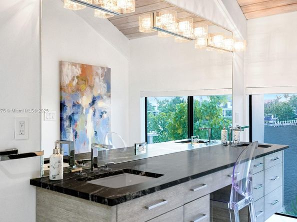 3543 S Ocean Blvd 103, South Palm Beach FL 33480