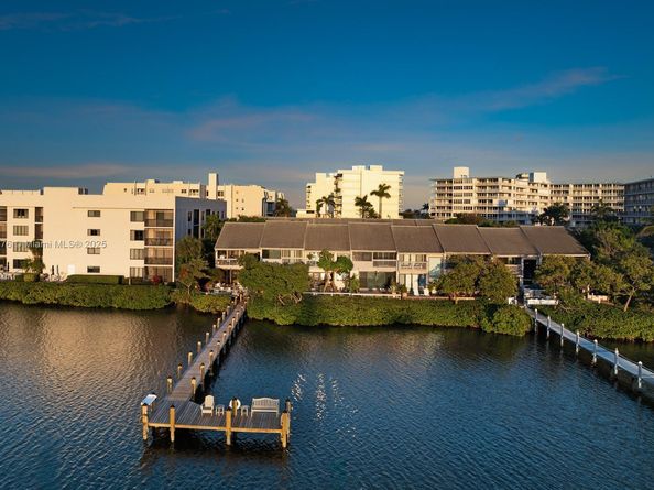 3543 S Ocean Blvd 103, South Palm Beach FL 33480