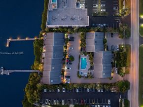 3543 S Ocean Blvd 103, South Palm Beach FL 33480