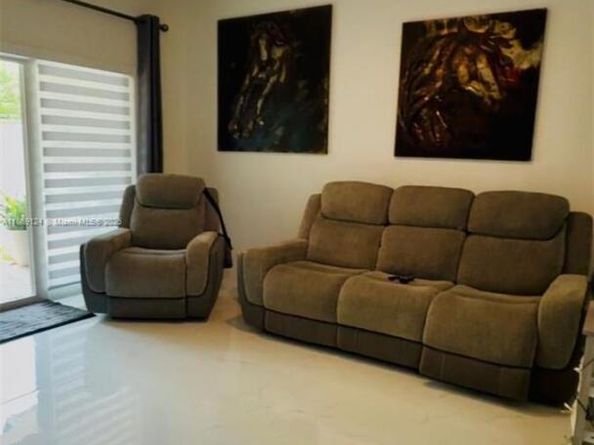 14122 SW 276th St, Homestead FL 33032