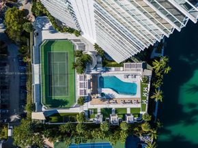 10 Venetian Way 1903, Miami Beach FL 33139