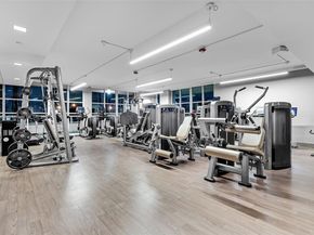 10 Venetian Way 1903, Miami Beach FL 33139