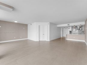 10 Venetian Way 1903, Miami Beach FL 33139