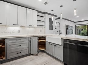 3175 Coral Ridge Dr 3175, Coral Springs FL 33065