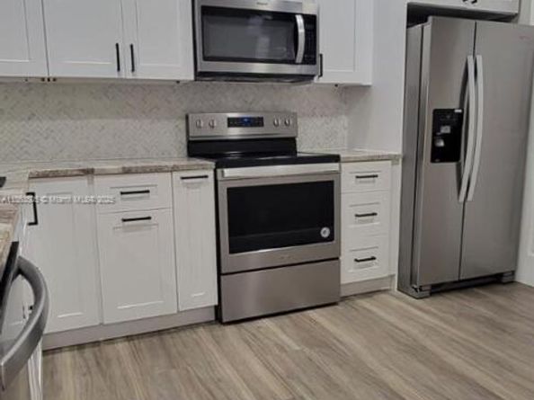 Undisclosed Address #A11863505, Pembroke Pines FL 33024