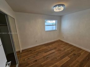11450 NW 32nd Pl, Sunrise FL 33323