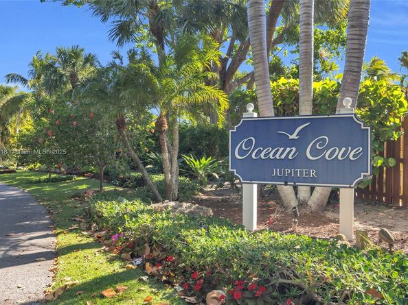 112 Ocean Cove Dr, Jupiter FL 33477