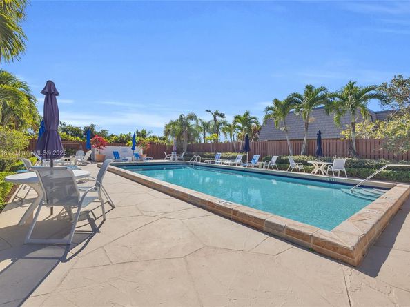 112 Ocean Cove Dr, Jupiter FL 33477