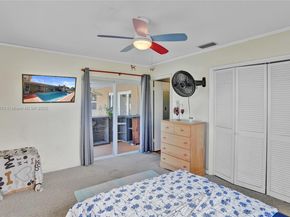 6091 SW 14th St, Plantation FL 33317