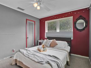 6091 SW 14th St, Plantation FL 33317