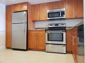 461 SW 113th Way 461, Pembroke Pines FL 33025