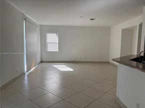 3946 W Whitewater Ave, Weston FL 33332